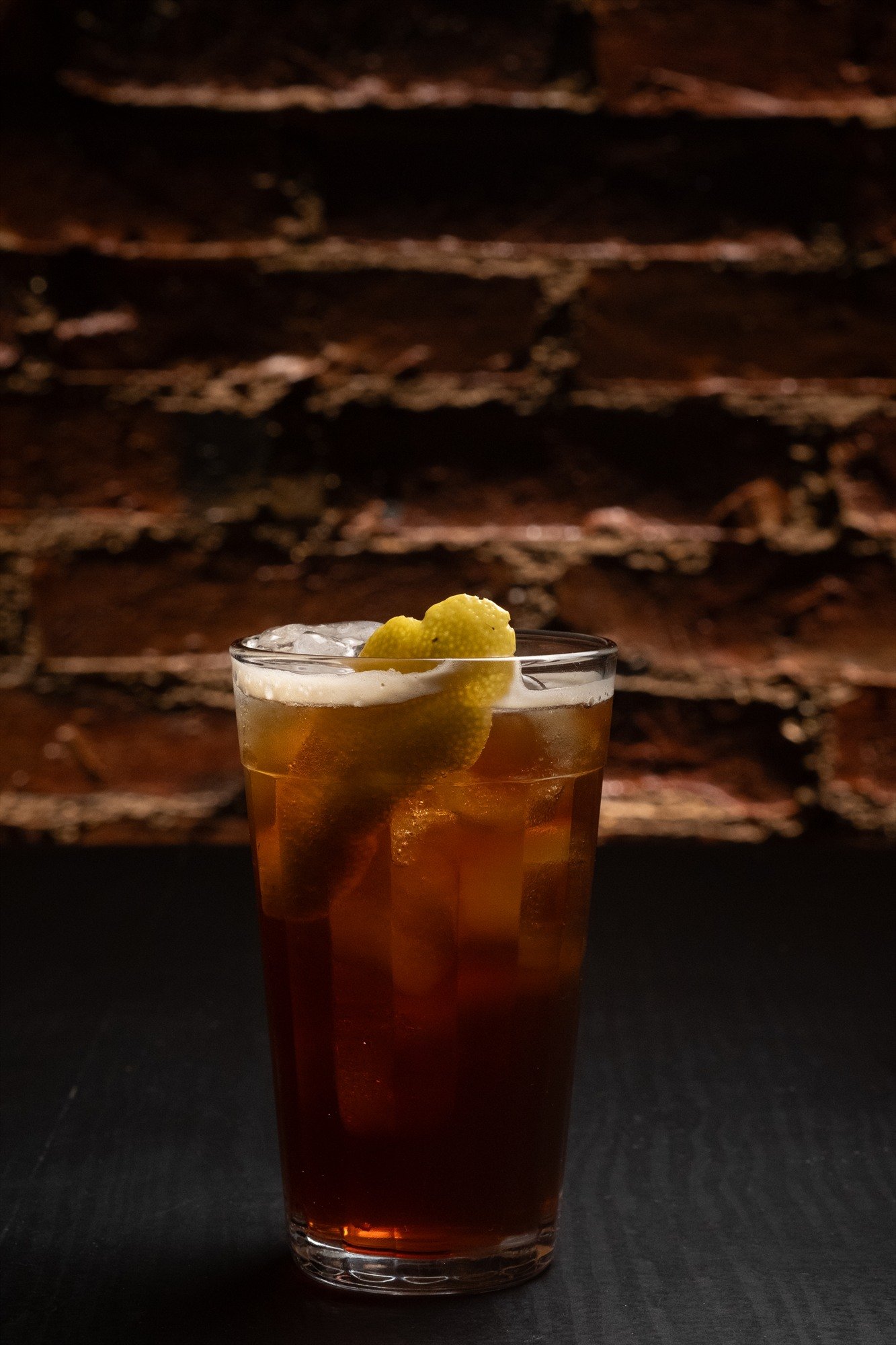 Drink Jambu Sour — coquetelaria autoral no Dona Maria Lounge, bar em Santa Maria/RS