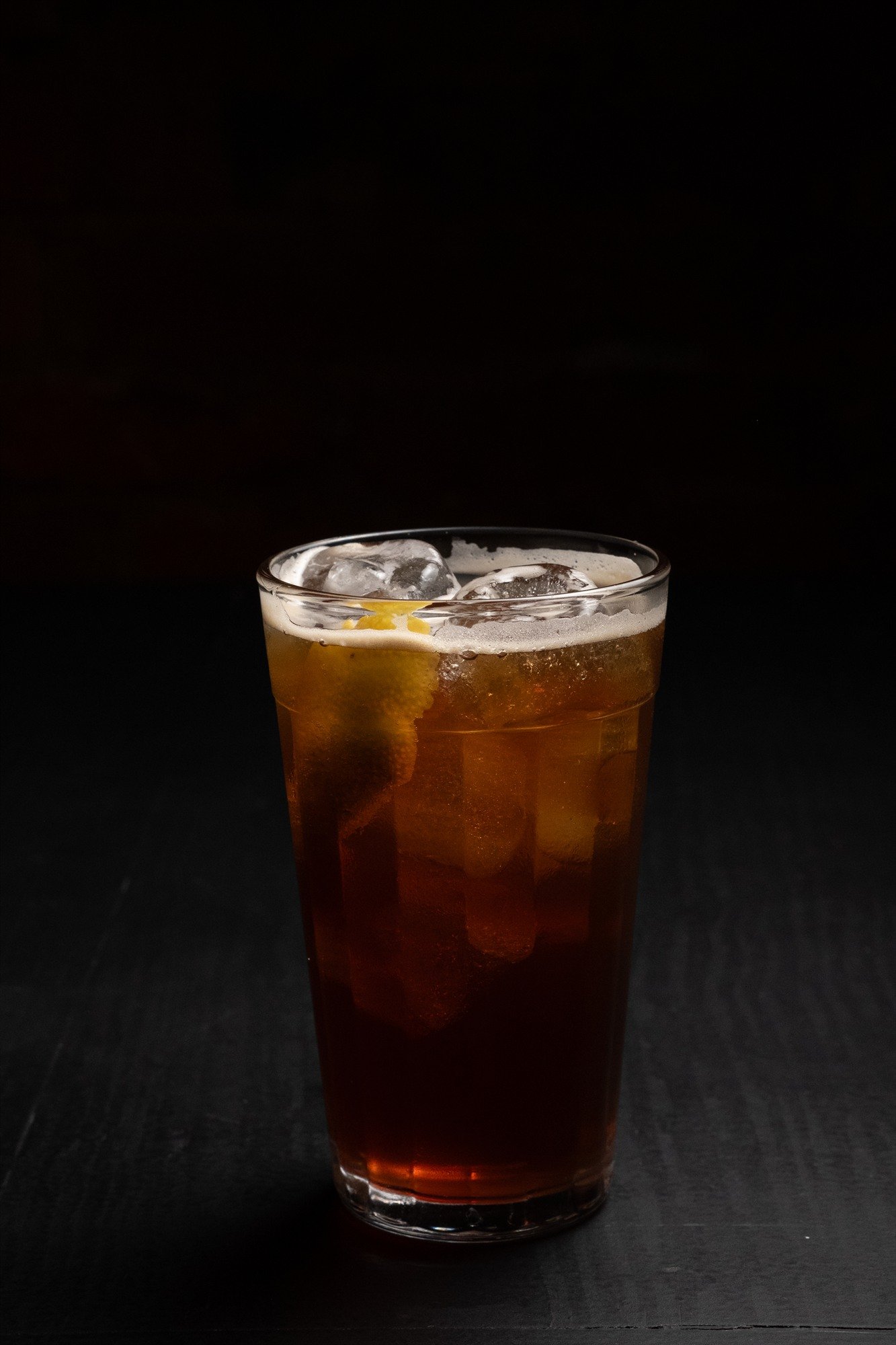 Drink Negroni da Casa — coquetelaria autoral no Dona Maria Lounge, bar em Santa Maria/RS